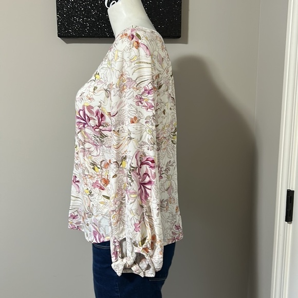 Anthropologie Maeve Pernille Floral Blouse vneck Tie Sleeve Cream Purple Sz S - Picture 9 of 14